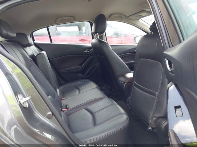 Mazda Mazda3 Touring 2018 3MZBN1L35JM271525 Image 8