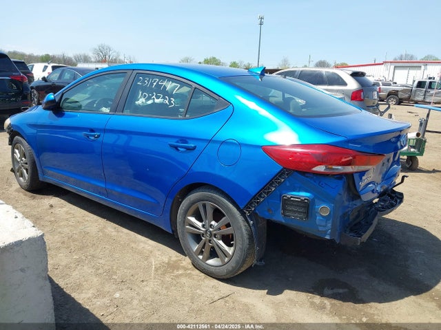KMHD84LF4HU188474 Hyundai ELANTRA SE