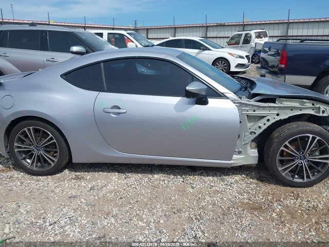 Subaru 2015 2015 JF1ZCAC15F9601987 Image 14