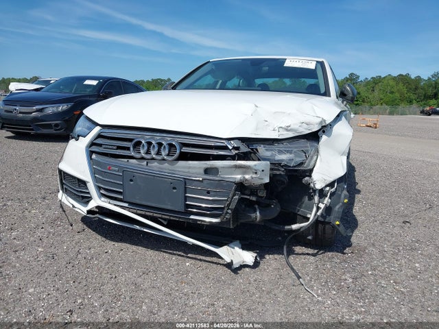 Продаж на аукціоні авто 2017 Audi A4 2.0t Premium, vin: WAUENAF4XHN002423, номер лоту: 42112583