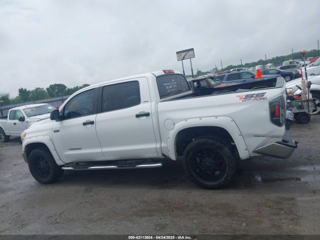 5TFDW5F16FX430242 Toyota Tundra Sr5 5.7l V8