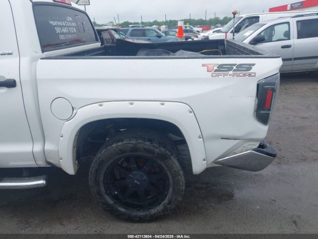 5TFDW5F16FX430242 Toyota Tundra Sr5 5.7l V8