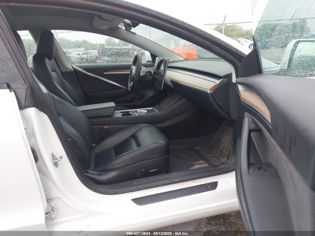 2023 TESLA MODEL 3 5YJ3E1EA7PF702592 Photo 4