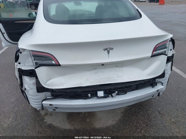 2023 TESLA MODEL 3 5YJ3E1EA7PF702592 Photo 5
