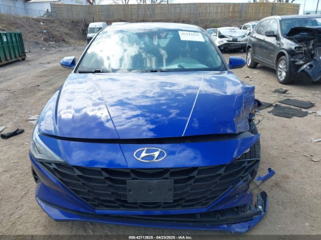 KMHLM4AGXMU070121 Hyundai ELANTRA SEL