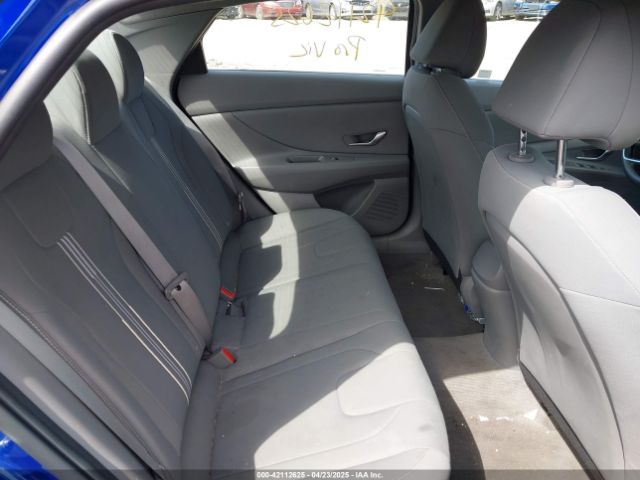 KMHLM4AGXMU070121 Hyundai ELANTRA SEL