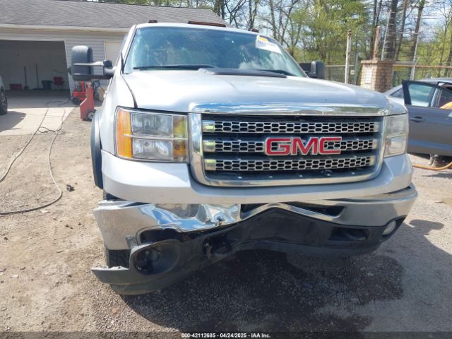 1GT121C87EF192186 GMC Sierra 2500hd Slt