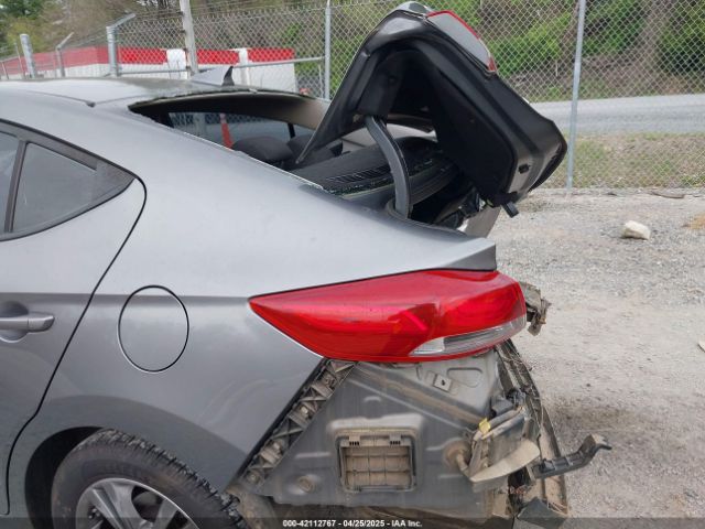 5NPD84LF6JH260215 Hyundai ELANTRA SEL