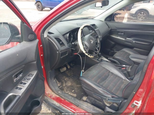 JA4AP3AW7JZ034271 Mitsubishi Outlander Sport 2.4 Se