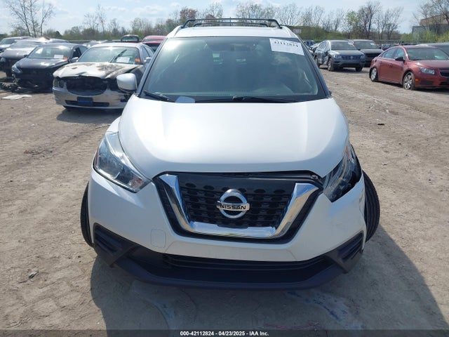 3N1CP5CU5JL509268 Nissan KICKS SV