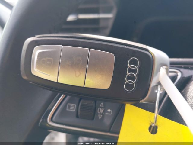2022 AUDI A3 WAUAUDGY2NA033575 Photo 10