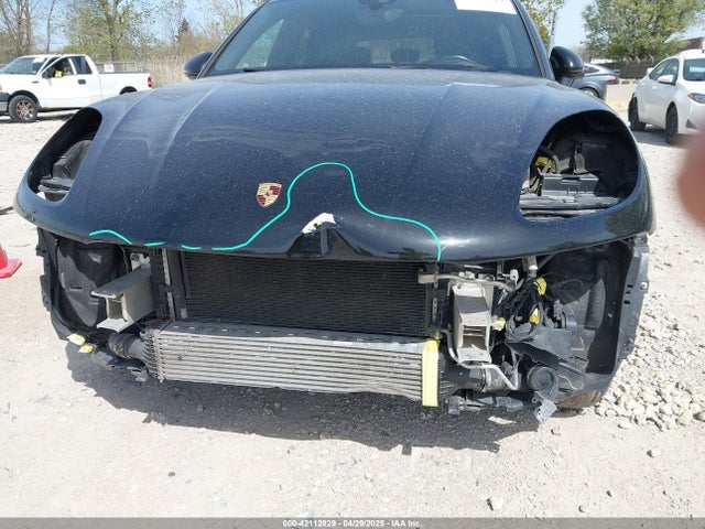 Porsche Macan 2018 WP1AA2A54JLB08529 Image 6