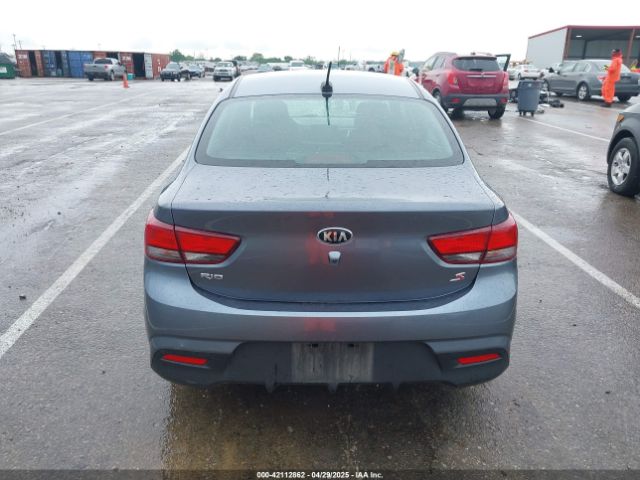 3KPA24AB1KE171033 KIA RIO S