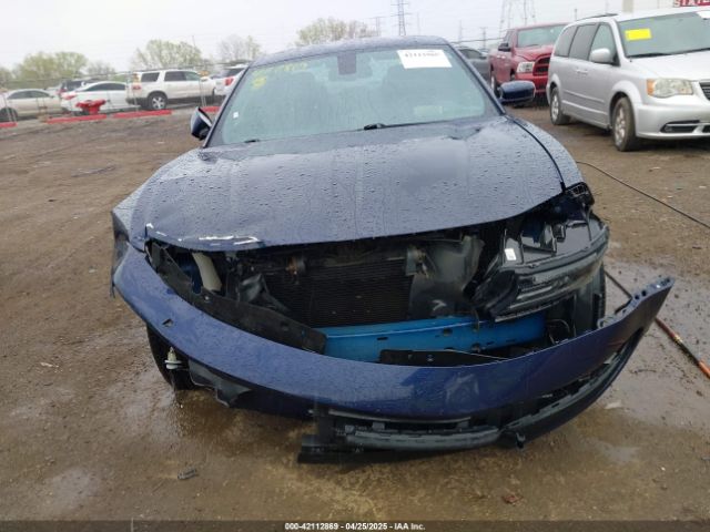 2C3CDXJG3GH141015 Dodge Charger Sxt