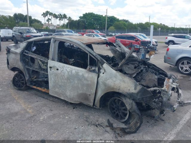 2017 TOYOTA PRIUS JTDKARFU4H3052021