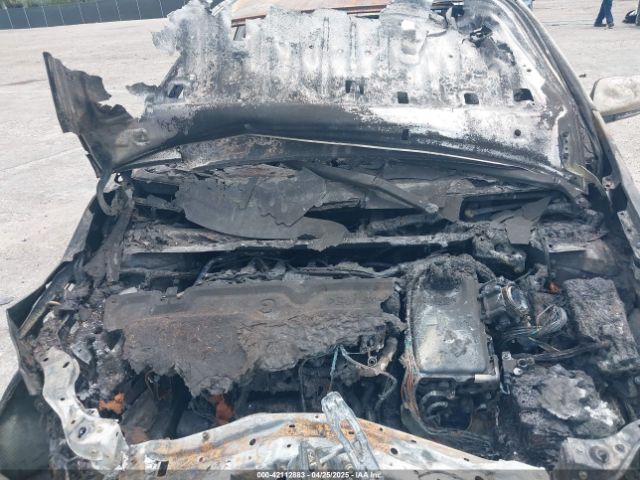 2017 TOYOTA PRIUS JTDKARFU4H3052021 Photo 9