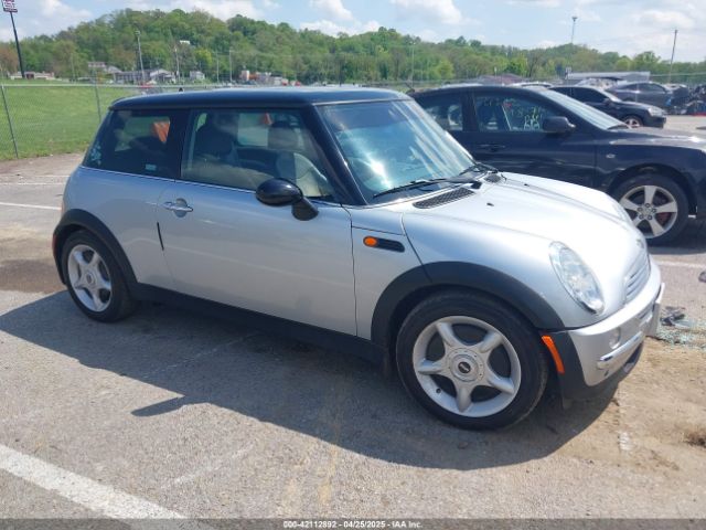 2003 MINI COOPER WMWRC334X3TC43283
