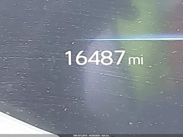 JTDACAAU5R3032263 Toyota Prius Le