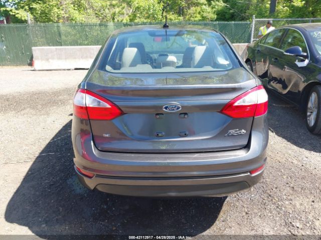3FADP4BJ2FM151301 Ford FIESTA SE