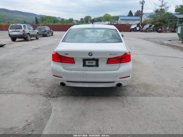 WBAJA7C54KWW17660 BMW 530i Xdrive