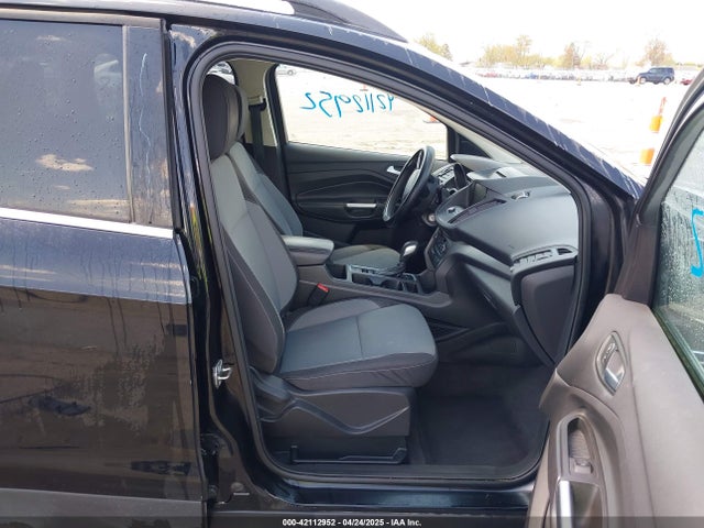 1FMCU9GD1JUD48846 Ford ESCAPE SE