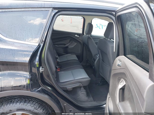 1FMCU9GD1JUD48846 Ford ESCAPE SE