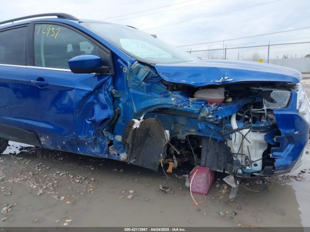 1FMCU9GD4JUA64384 Ford ESCAPE SE