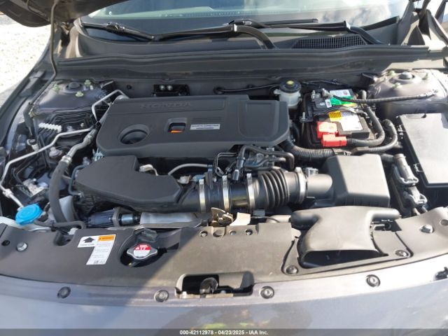 1HGCV2F92JA050248 Honda Accord Touring 2.0t
