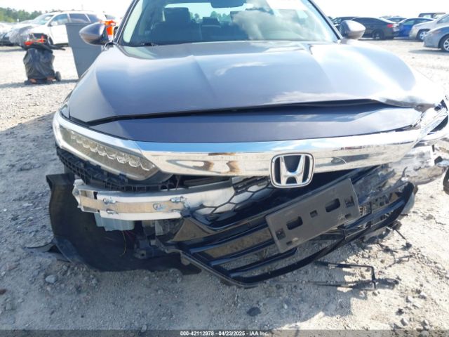 1HGCV2F92JA050248 Honda Accord Touring 2.0t