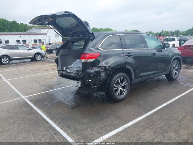 5TDZARFH4KS055265 Toyota Highlander Le