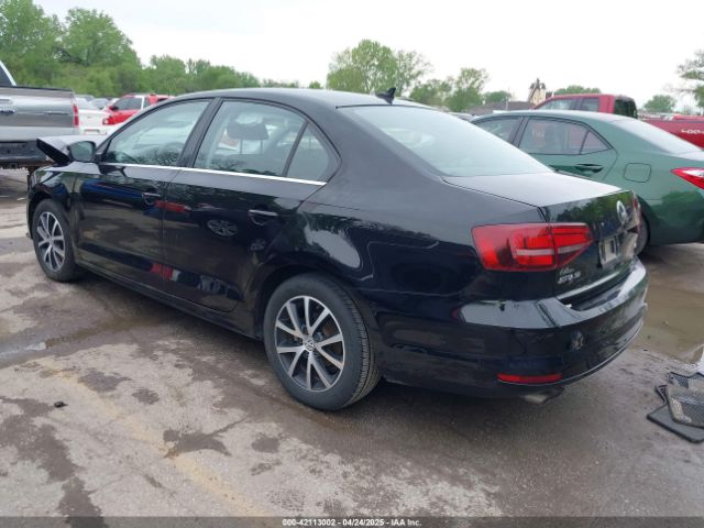 2018 VOLKSWAGEN JETTA 3VWDB7AJ0JM248062 Photo 2