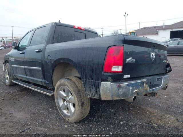 2017 RAM 1500 1C6RR7LT8HS592931 Photo 2
