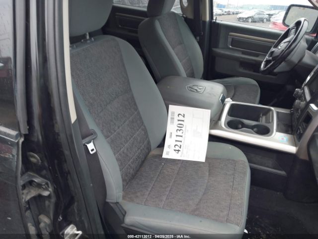 2017 RAM 1500 1C6RR7LT8HS592931 Photo 4