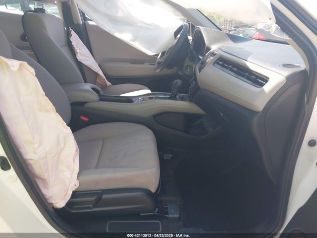 3CZRU5H33GM727111 Honda HR-V LX