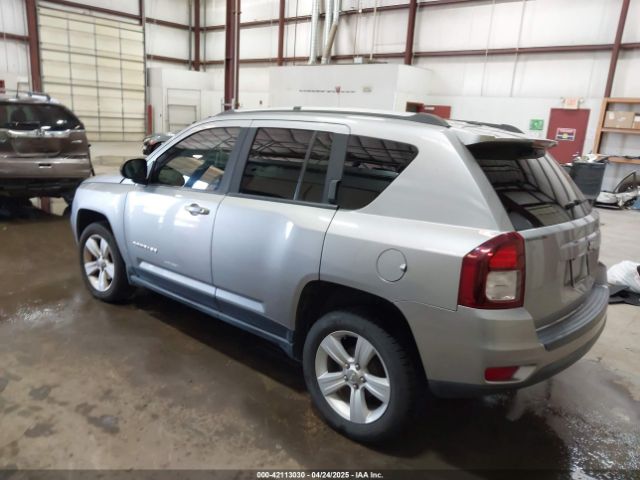 1C4NJCBA2GD743224 Jeep Compass Sport