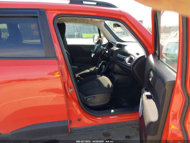 ZACCJBBB0JPG91837 Jeep Renegade Latitude 4x4