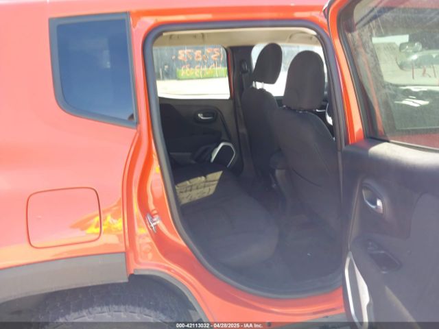 ZACCJBBB0JPG91837 Jeep Renegade Latitude 4x4