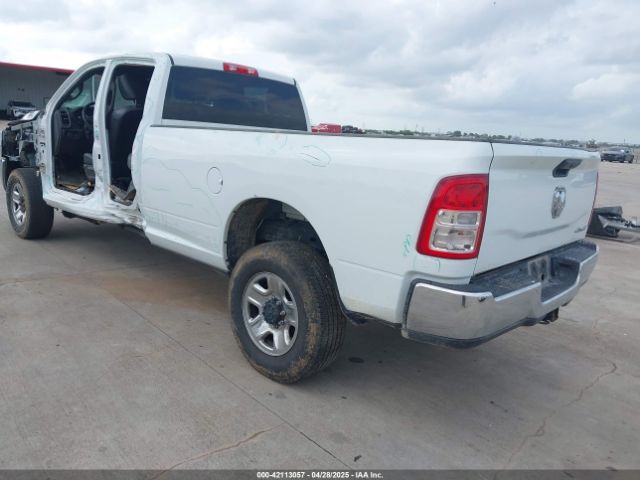 3C6UR5HL9RG218229 RAM 2500