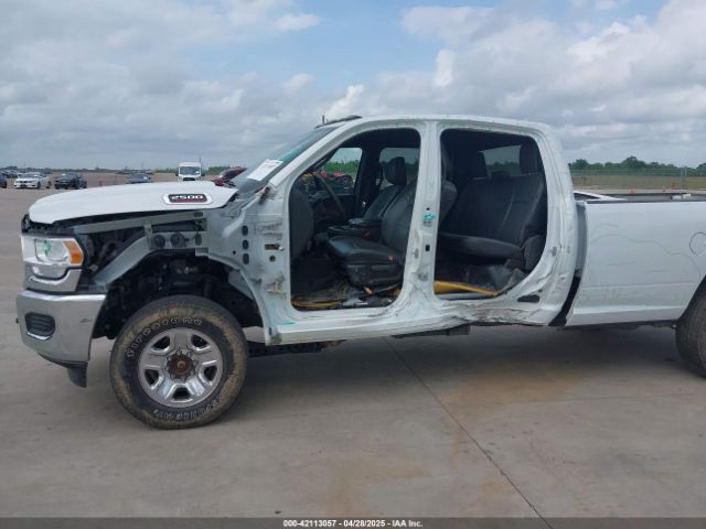 3C6UR5HL9RG218229 RAM 2500
