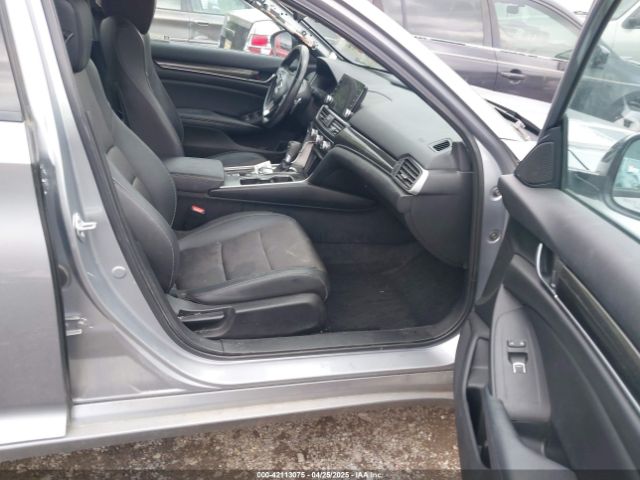 1HGCV1F36NA012579 Honda Accord Sport