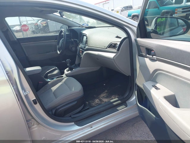 5NPD84LFXJH273971 Hyundai ELANTRA SEL