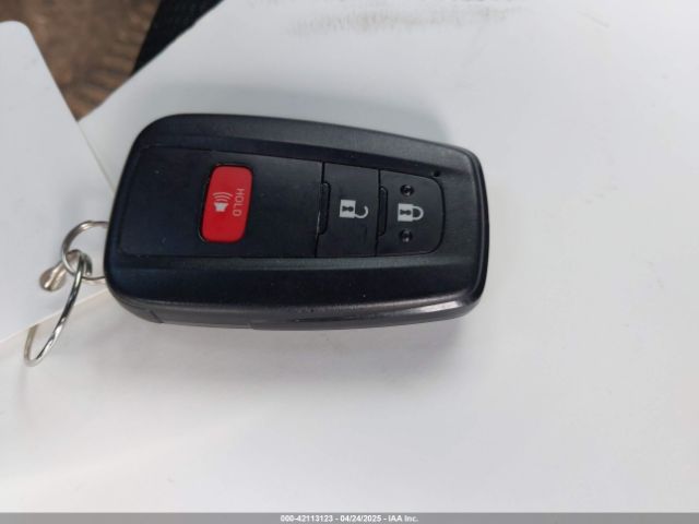 2021 TOYOTA PRIUS JTDKAMFU5M3145949 Photo 10