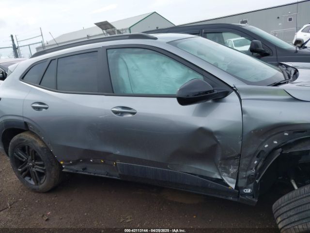 KL77LKE2XRC078192 Chevrolet Trax Fwd Activ