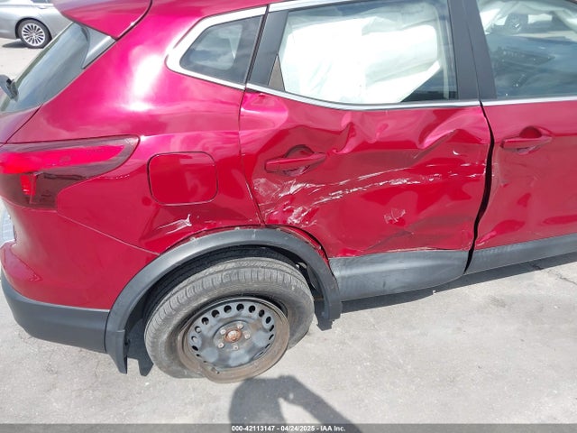 JN1BJ1CRXKW350843 Nissan Rogue Sport S