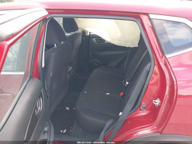JN1BJ1CRXKW350843 Nissan Rogue Sport S