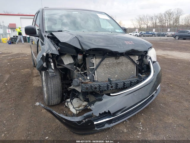 2C4RC1BG7ER449297 Chrysler Town & Country Touring