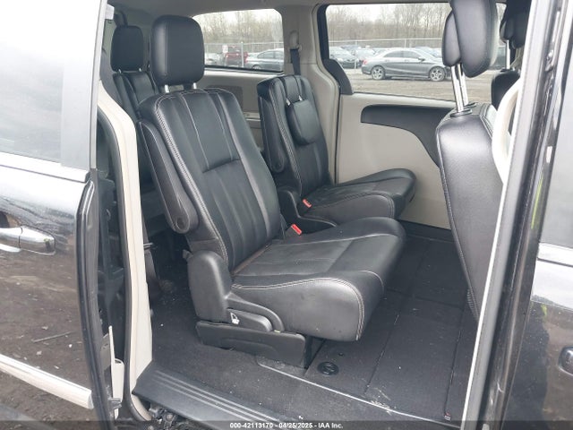 2C4RC1BG7ER449297 Chrysler Town & Country Touring