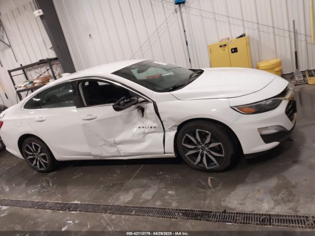 1G1ZG5ST6PF121526 Chevrolet Malibu Fwd Rs