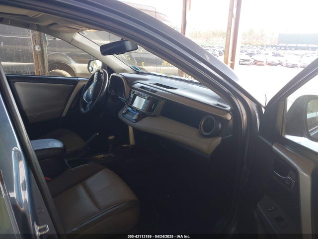 2T3DFREV3EW130916 Toyota Rav4 Limited