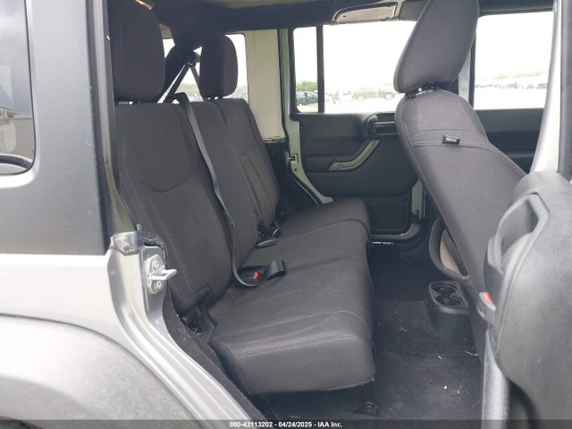 1C4HJWDG0HL714232 Jeep 2017